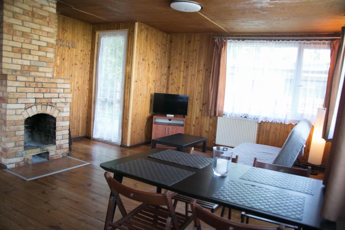 Camping Oaza Blonie Kornik Domki Standard - 3 Pokoje Bagian luar foto