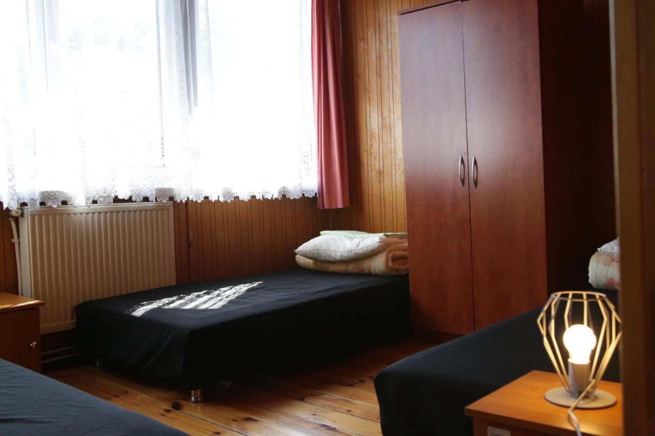 Camping Oaza Blonie Kornik Domki Standard - 3 Pokoje Bagian luar foto