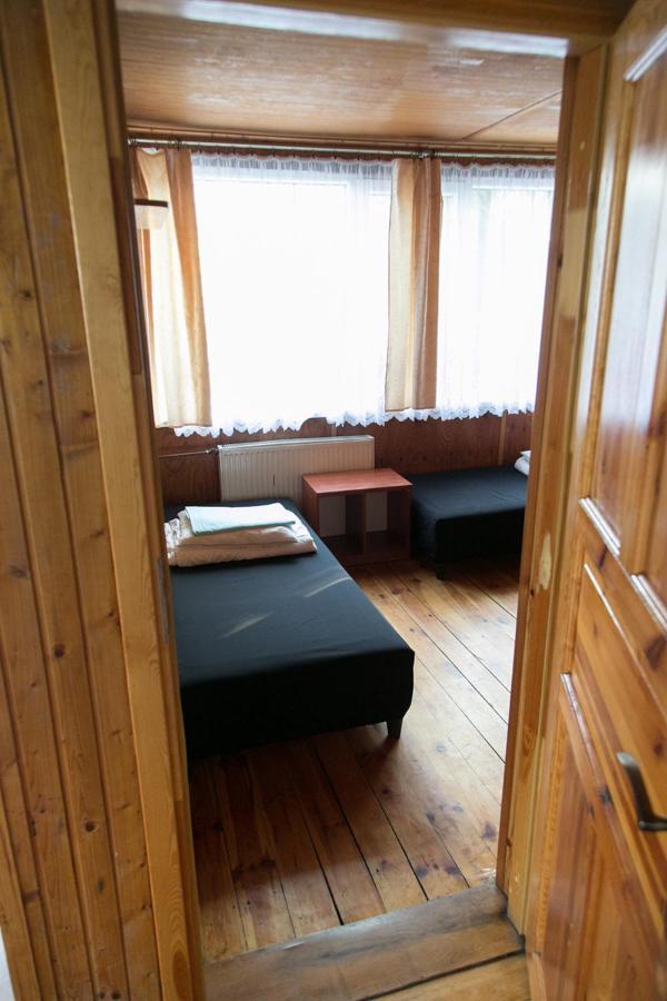 Camping Oaza Blonie Kornik Domki Standard - 3 Pokoje Bagian luar foto