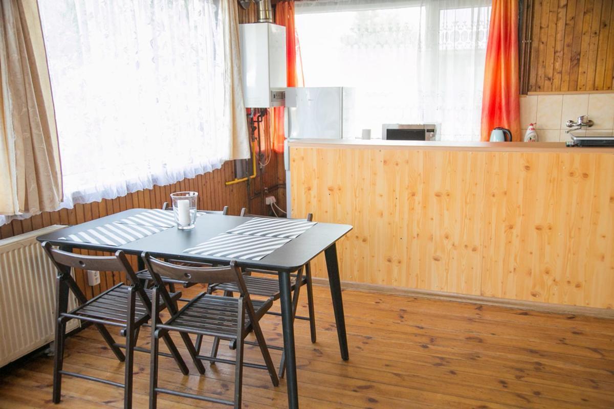 Camping Oaza Blonie Kornik Domki Standard - 3 Pokoje Bagian luar foto